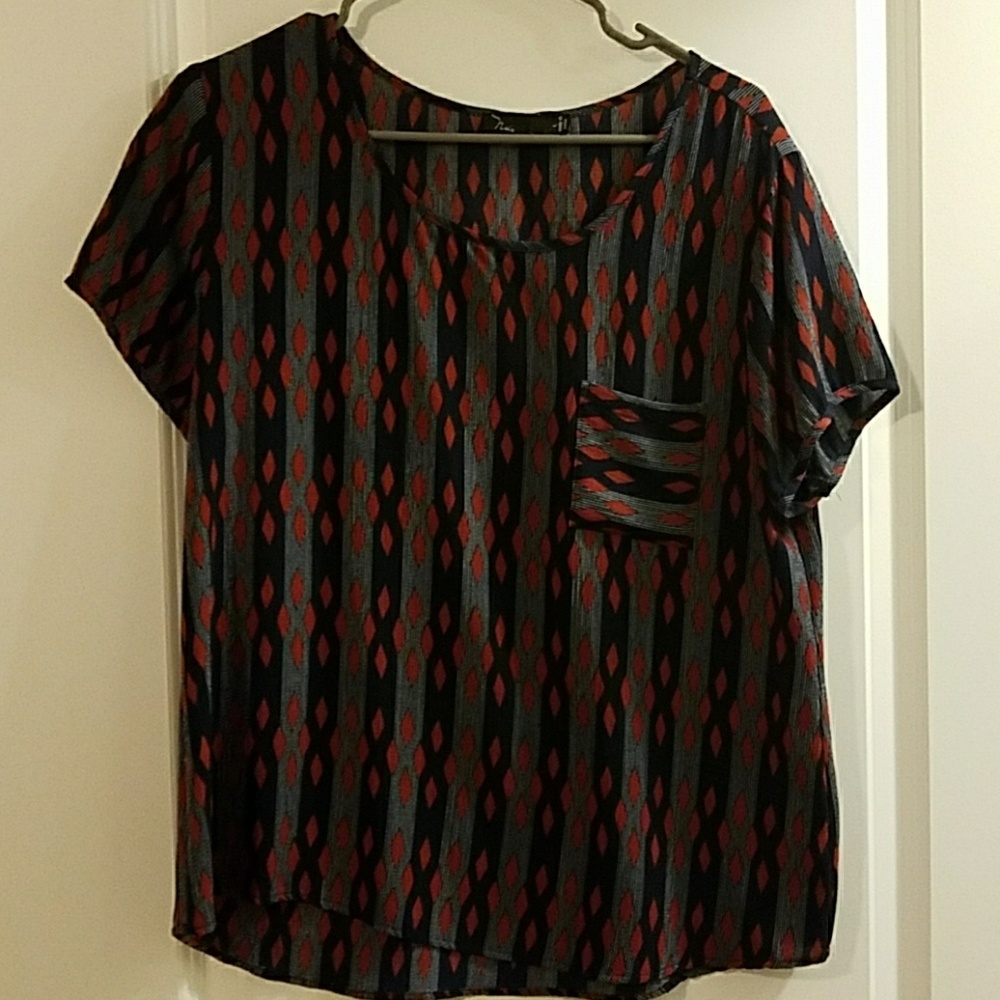 Blanc Noir Top
